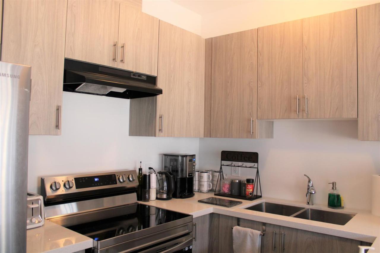 New Town House Barrie South Villa ภายนอก รูปภาพ