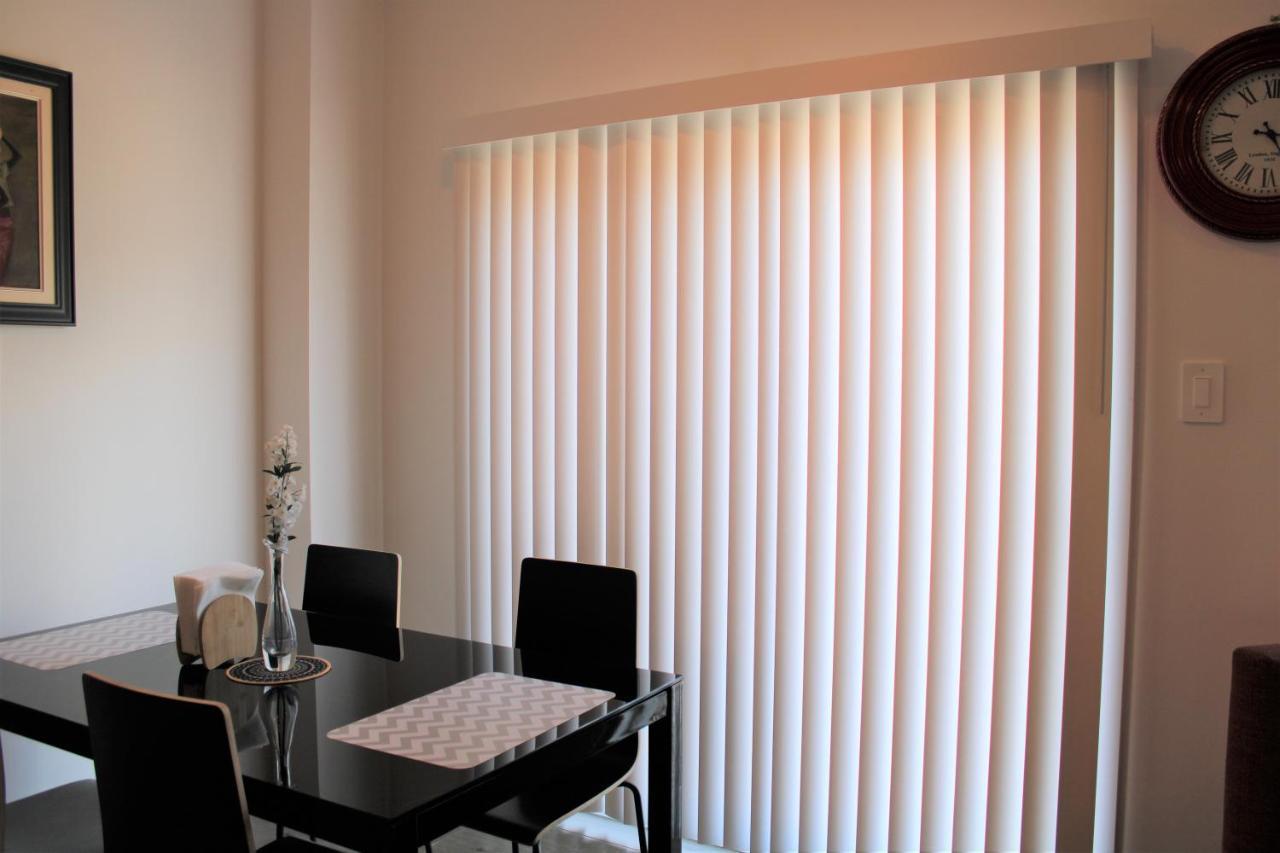 New Town House Barrie South Villa ภายนอก รูปภาพ